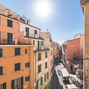5 Terre Discovering Guest house Riomaggiore