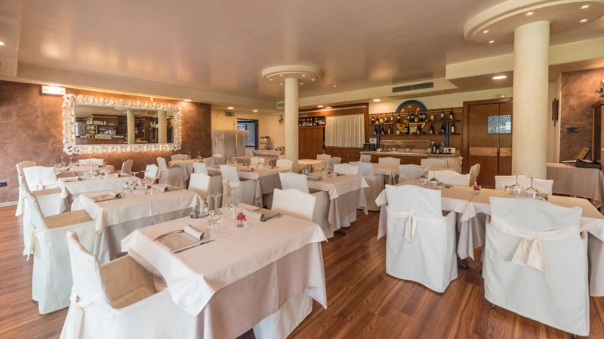 Yachting Hotel Mistral Sirmione