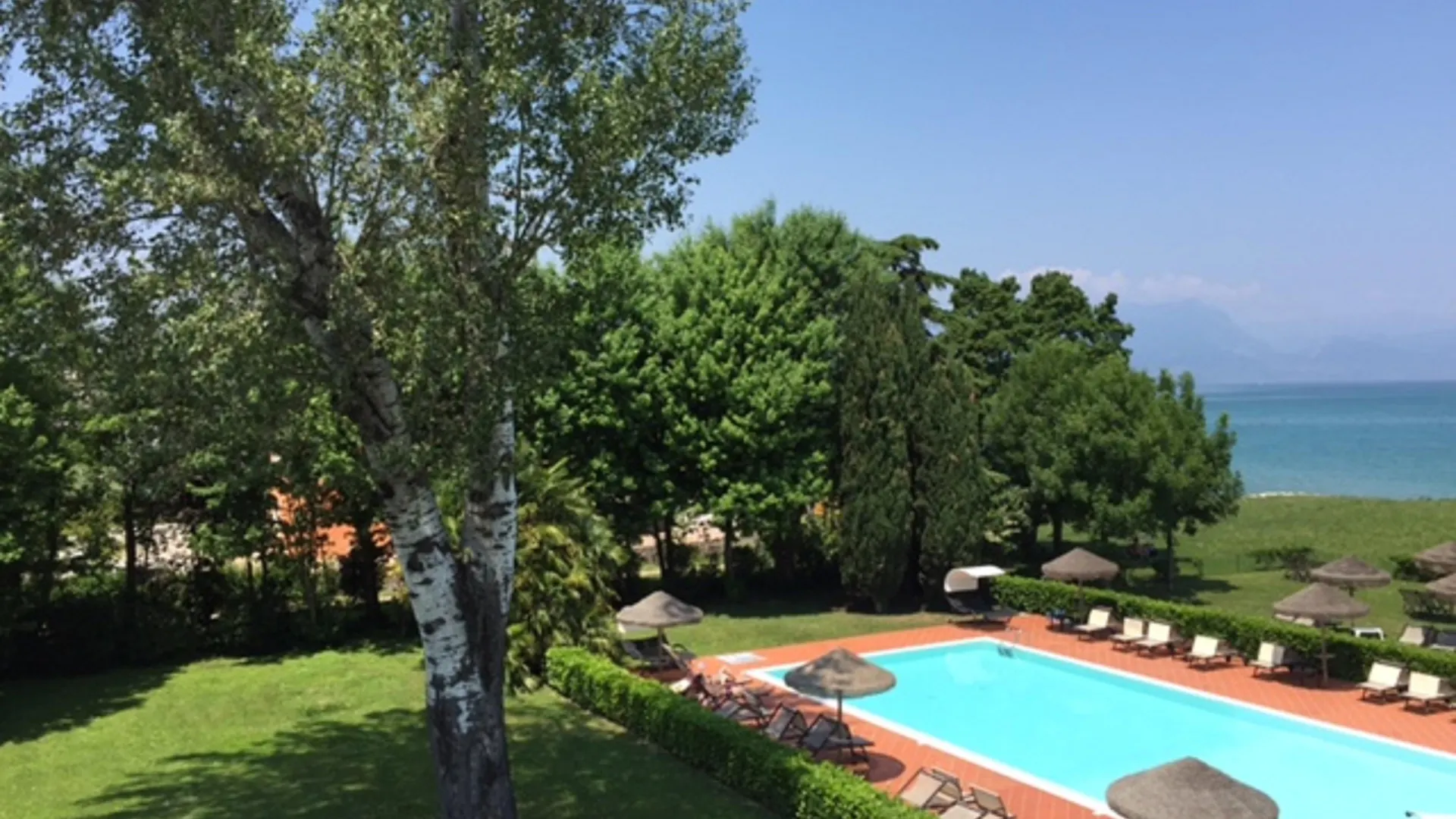 Yachting Hotel Mistral Sirmione Italy